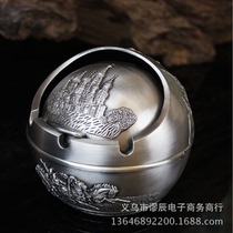 Factory direct sales Russian multi-color vintage castle car ashtray with covered ashtray small spherical ashtray