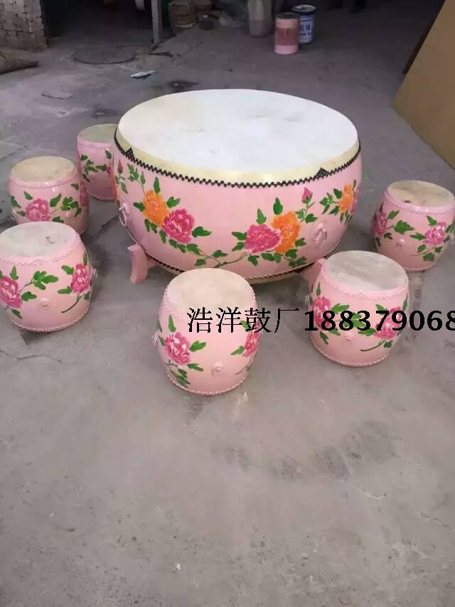 Painted drum Coffee table Drum Big drum hall drum war drum Flat round drum stool Cowhide drum table Prestige gongs and drums Small drum stool