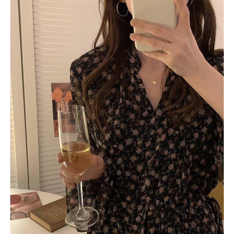 2022 New retro hit bottom Crushed Flowers Skirts for the Spring and Autumn Season Temperament Style Herben Windy Women Dress