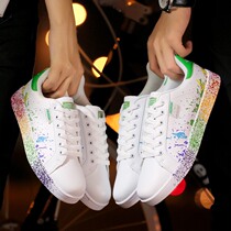 Couple shoes a pair of 2021 new winter Joker casual board shoes small white shoes men graffiti trendy shoes ins street shot
