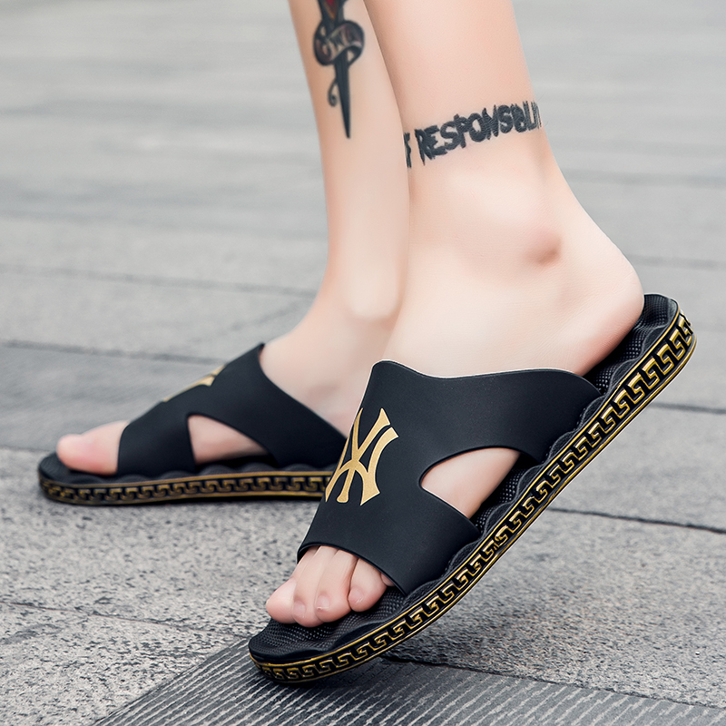 2024新款2蒲田潮牌鞋类：百搭休闲透气擦地拖鞋，轻松入夏！🌞👟