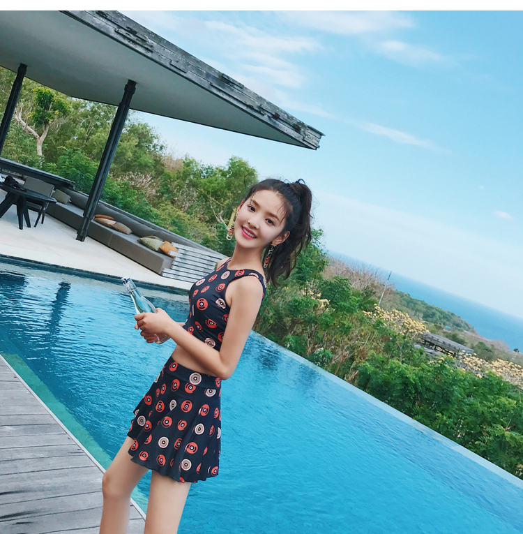 [Giải phóng mặt bằng] Áo tắm nữ suối nước nóng phục vụ ngực nhỏ tập hợp gợi cảm là sóng mỏng bảo thủ sinh viên chia nhỏ áo tắm ngực nhỏ - Bộ đồ bơi hai mảnh 	bikini 2 mảnh màu xanh