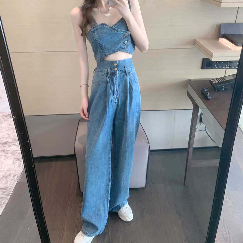 Denim Harness Vest Short truffle Sexy Hot Girl Inside a touch of sweet and cool design The outside wearing cross blouses summer