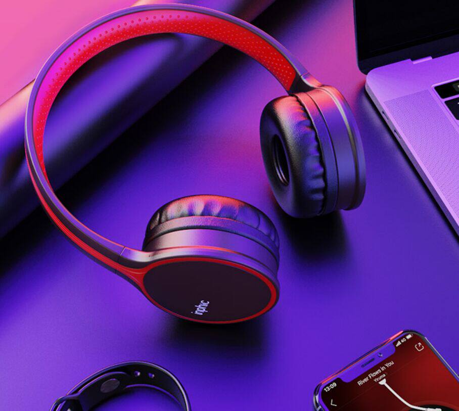 听音乐有态度，选择头戴式耳机