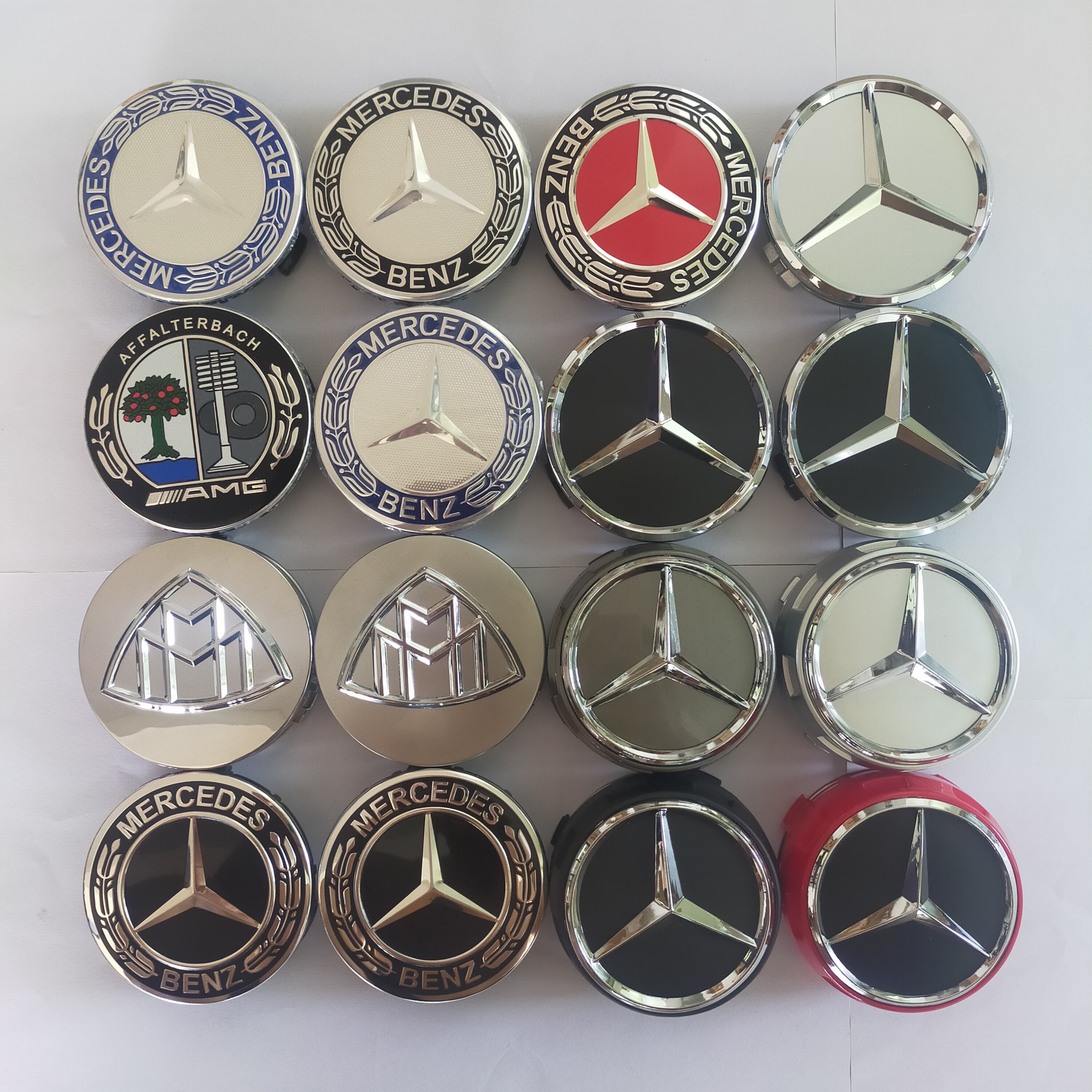 Apply the Benz R350 R300 R300 GLE63 GLE63 GLK350 logo hub cover central cover