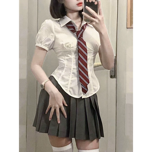 Оригинальный корсет, белая рубашка, дизайнерский лонгслив, студенческая юбка в складку, тренд сезона