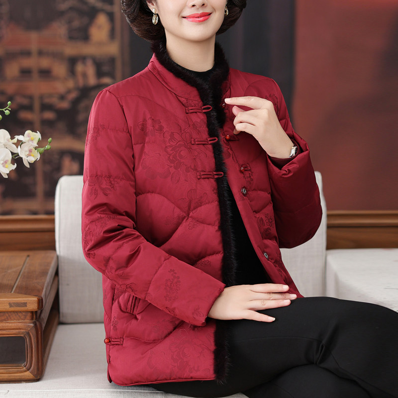 妈妈冬装羽绒服中国风水貂绒毛领高档棉袄中老年女冬季白鸭绒外套