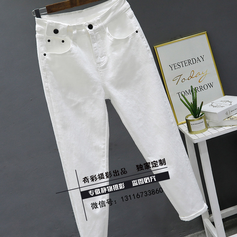 Women's clothing hanging on camera T-shirt jeans casual sports pants for a men's clothing Dress Shooting Grey bottom hanging