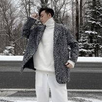 (VERA men) South Korea ins loose Port wind animal pattern fried street suit thick casual woolen coat tide man