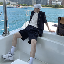 (VERA KANE) South Korea high-end luxury temperament casual short-sleeved suit loose short trousers two trendy men
