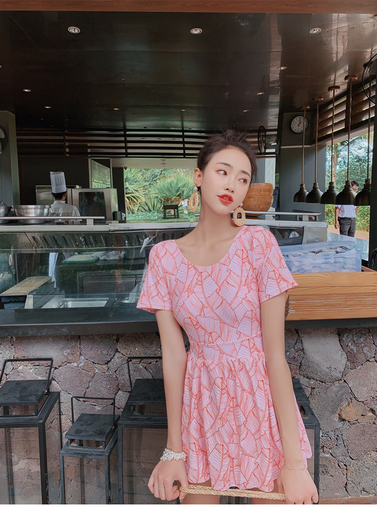 Áo tắm nữ bảo thủ che bụng giảm béo mùa xuân nóng bỏng Hàn Quốc nhỏ áo tắm mới một mảnh 2018 áo tắm nữ mới - Bộ đồ bơi One Piece bộ đồ bơi nữ liền thân	