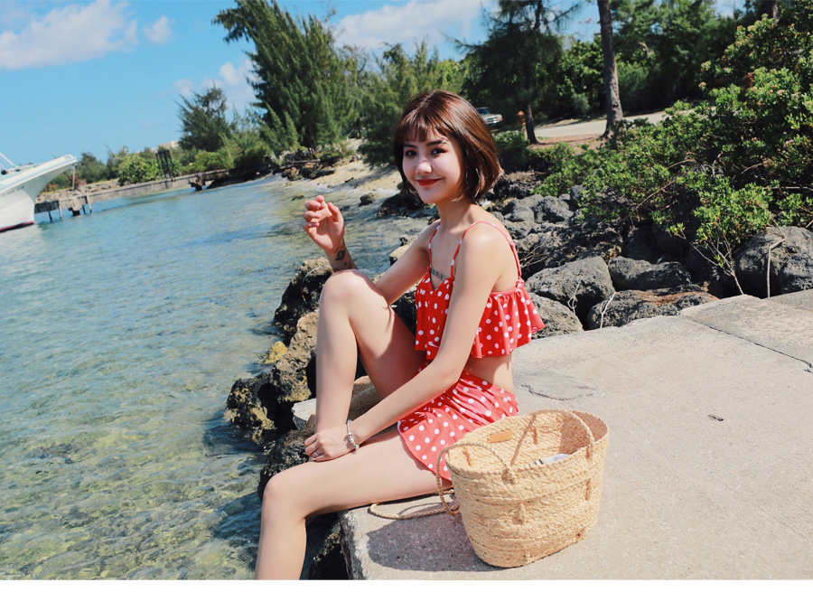 Chia áo tắm nữ võ sĩ bảo thủ ngực nhỏ tụ tập sóng đỏ điểm sinh viên Hàn Quốc bong bóng tắm nước nóng mùa xuân - Bộ đồ bơi hai mảnh áo tắm 2 mảnh