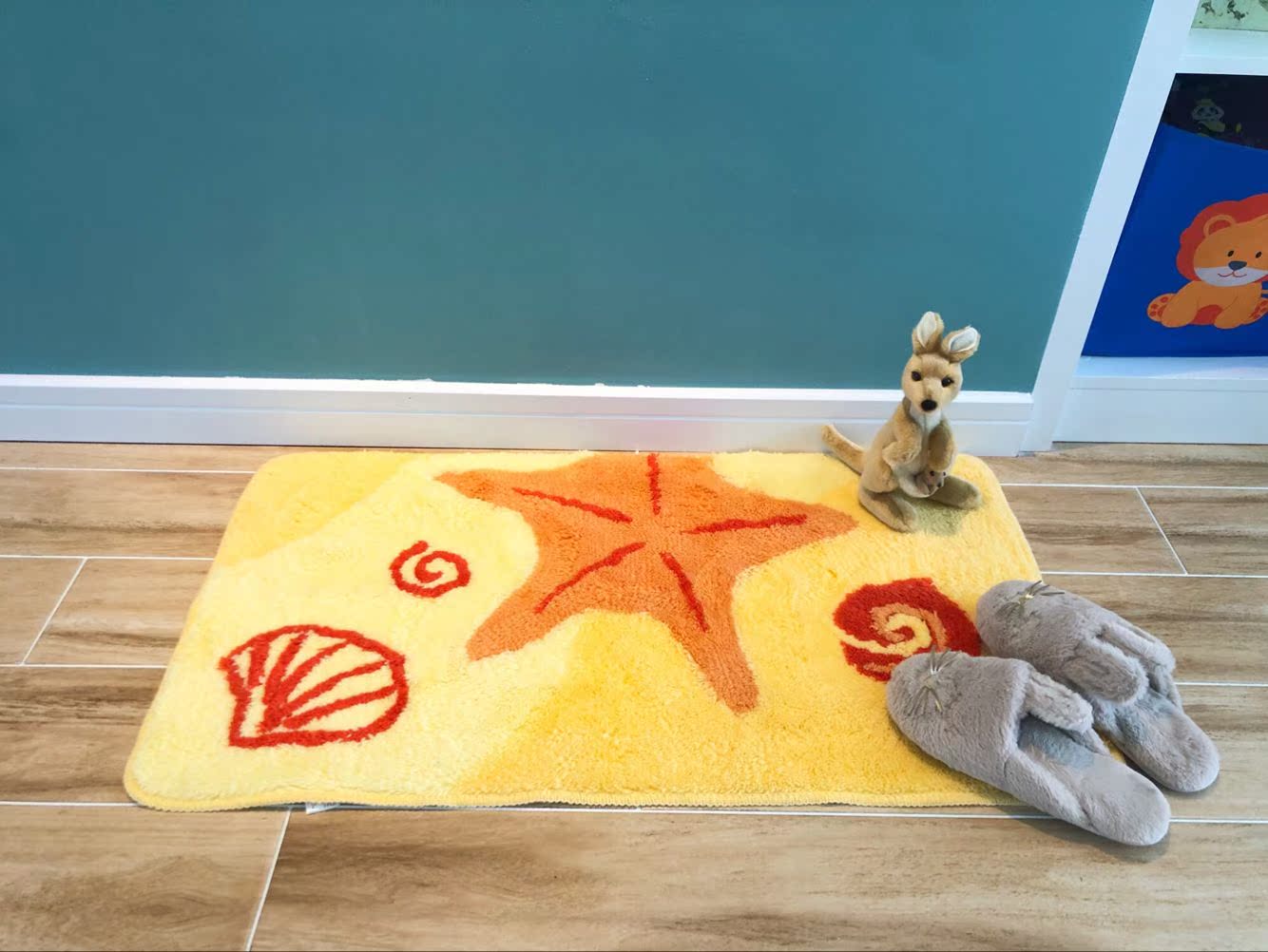 Miễn phí vận chuyển! Đồng bộ hóa trang web chính thức! Thảm chống trượt sang trọng Chăn đầu giường Trẻ em chơi chăn 50 * 90cm thảm nhựa chống trượt