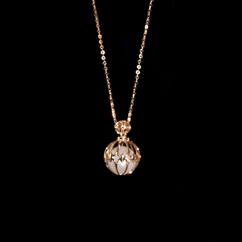 2019 Heart has a light to promote the edge of peach necklace