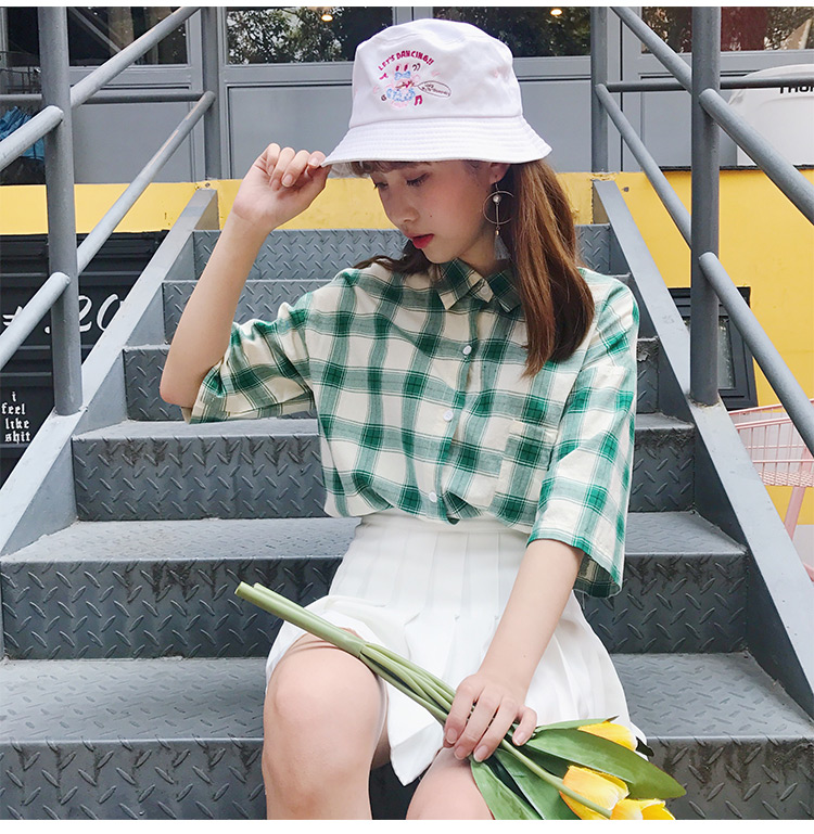VK旗艦店 韓國學院風格子格紋短袖襯衫短袖上衣