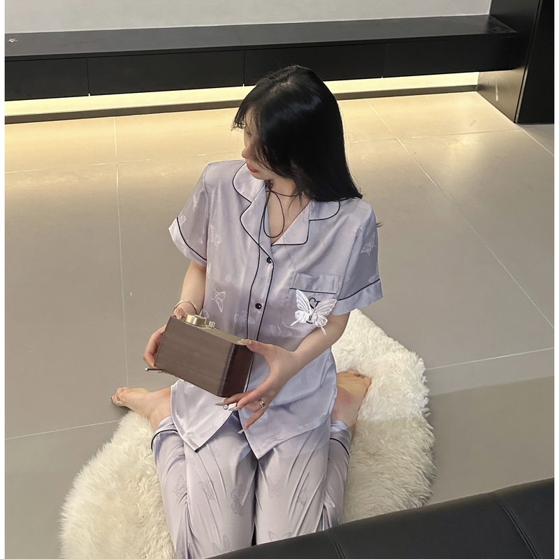 Victoria [Videxianmi] Jacquard Ice Silk Spring and Autumn New Butterfly High-End Homewear Women's Secret