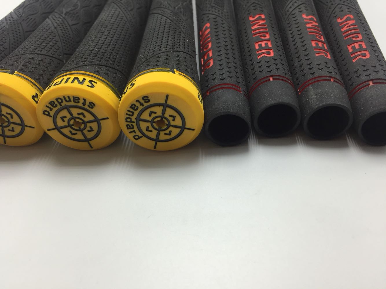 Tay cầm golf chính hãng SNIPER siêu nhẹ kẹp sắt bằng gỗ đặc biệt kẹp xốp siêu nhẹ 35g bao tay nam chống nắng