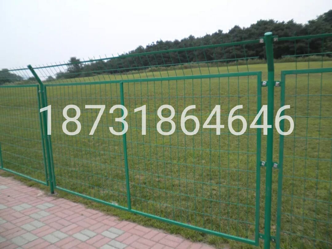 Kunming Frame Road Iron Mesh Iron Wire Grid Road Mesh Fence Enclosure Netting Glue Protective Netting Breeding Isolated Grid-Taobao