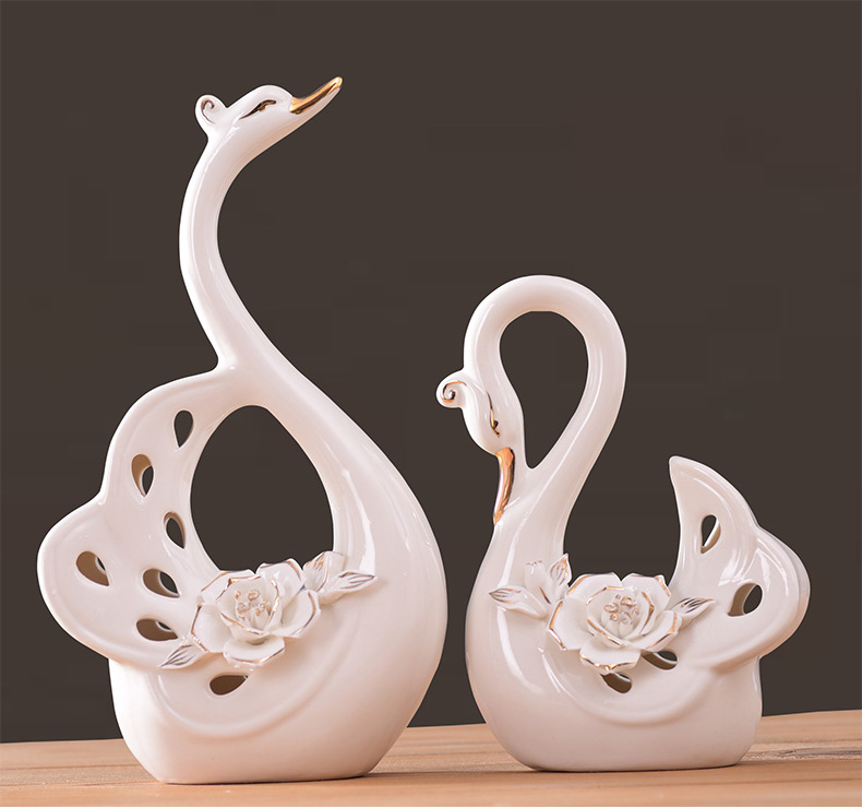 European new home furnishing articles wedding present household act the role ofing is tasted creative living room TV cabinet furnishing articles ceramic fuels the swan