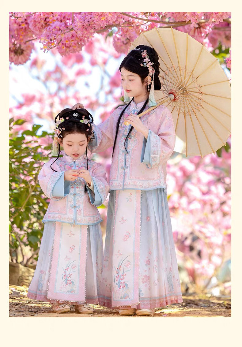诚信演出服饰
