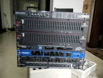 PEAVEY KOSMOS STEREO ENERGIZER