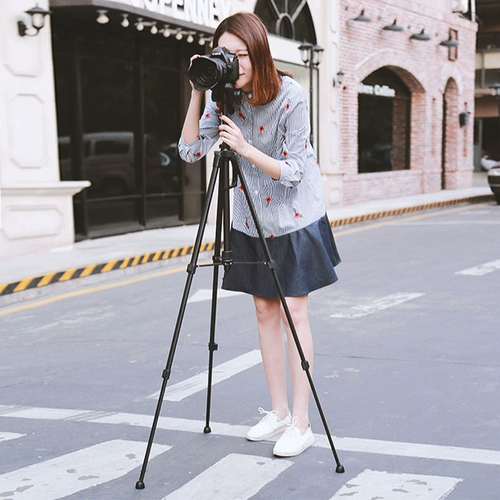 Weifeng Sony Sony ZV1 A7C A6100 A6300 A6400 A6000 микро-одиночная камера RX100M7 черная карта 7 портативный штатив Hengjian для селфи в прямом эфире настольный кронштейн для видеоблога