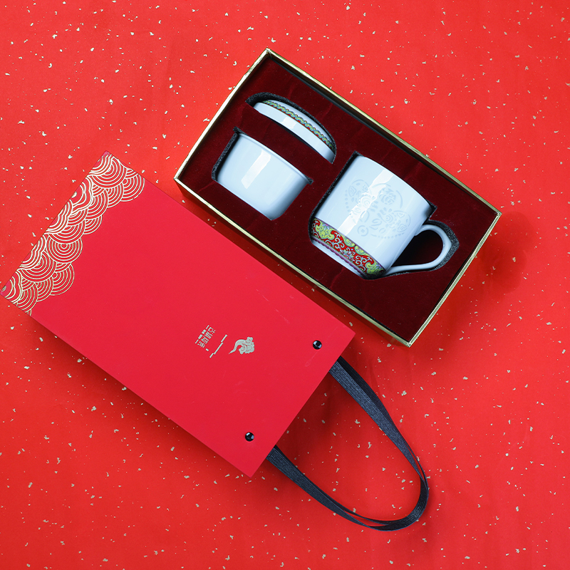 Separation tea cups with cover glass ceramics jingdezhen constellation cup of flower tea office filtering cup the wind