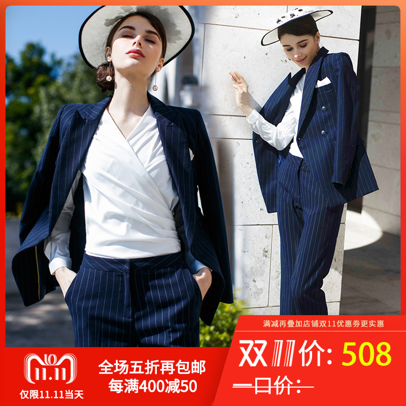 Tailleur femme - Ref 3244835 Image 1