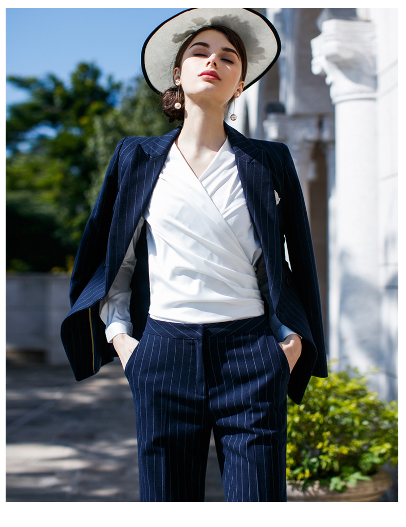 Tailleur femme - Ref 3244835 Image 16