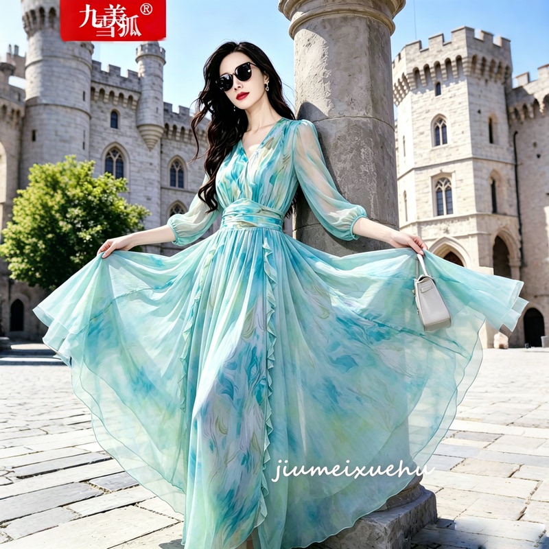 2026 New French Romantic Style Printed Long Maxi Dress for Women, Waist-Cinching, Slimming, Elegant, Vacation Style 2026 New French Romantic Style Printed Long Maxi Dress for Women, Waist-Cinching, Slimming, Elegant, Vacation Style