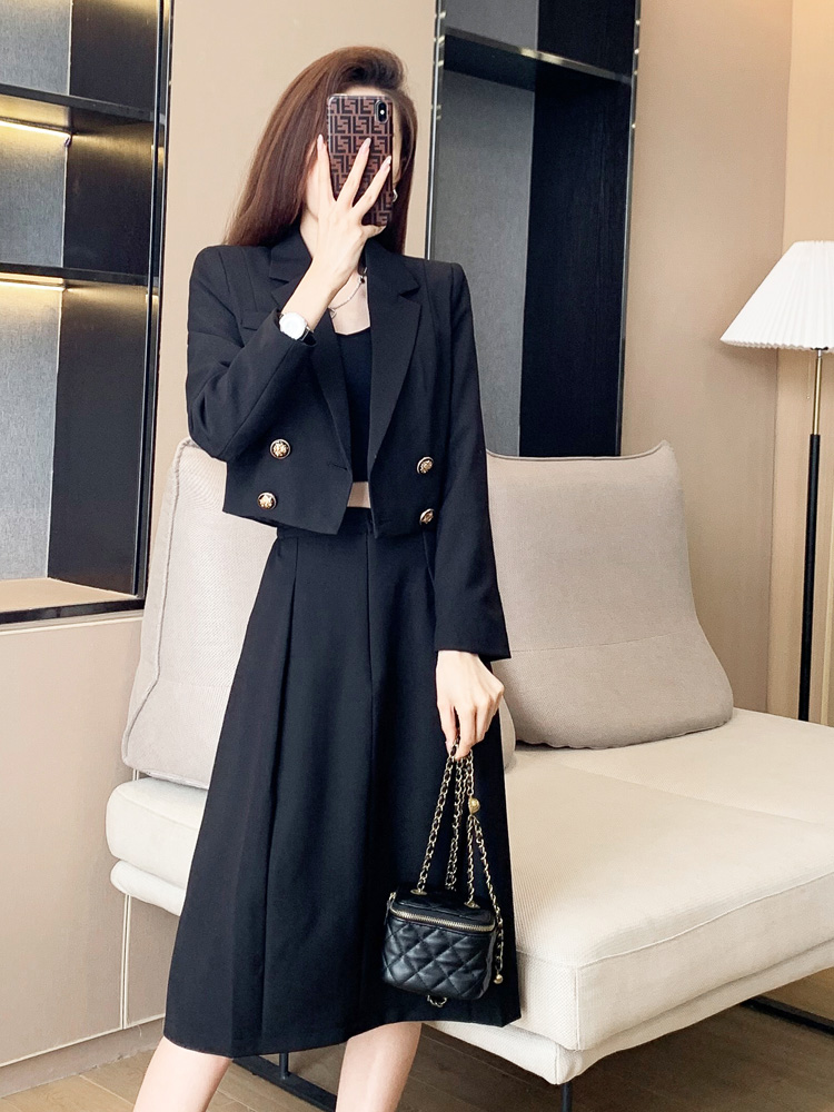 Short suit two - piece suit dress 2022 - autumn new blast red fashion fashion Korean edition to work suit