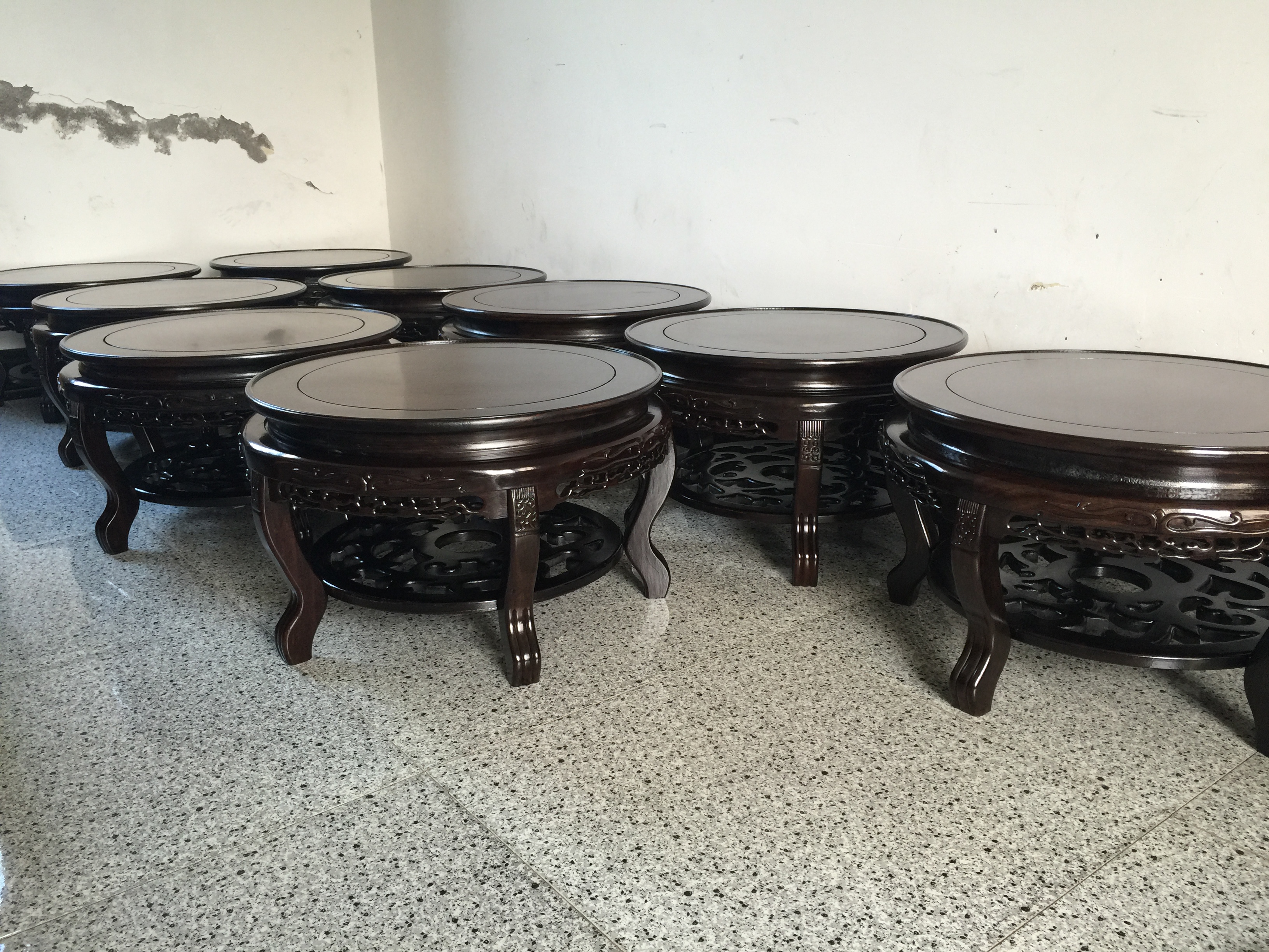 Solid wood sword fish tank base cylinder vase bonsai base circle of Buddha base household act the role ofing is tasted furnishing articles base frame