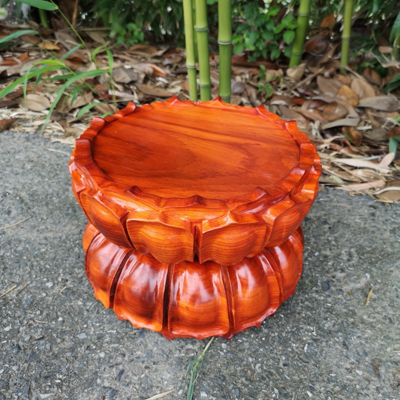 Pianology picking red round solid wood guanyin bodhisattva ocean 's king kong hua limu lotus base wooden Buddha base