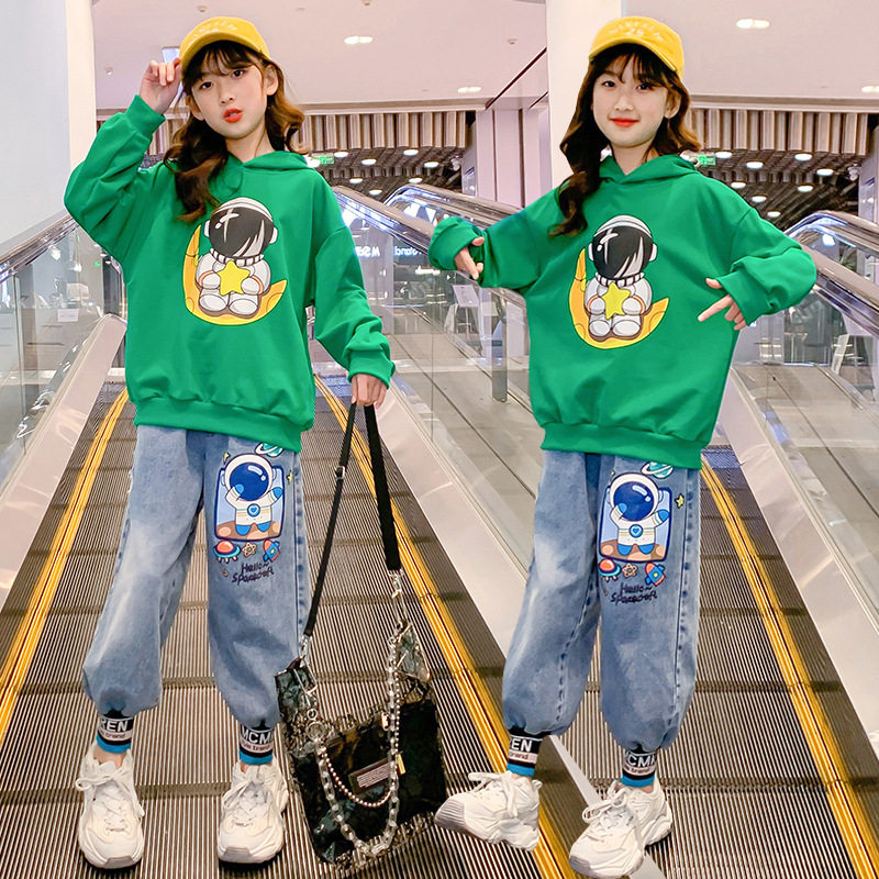 2022 Spring New Girls' Suits Spring Big Boys Korean Version Cartoon Print Hooded Sweater Jeans Two-piece Set