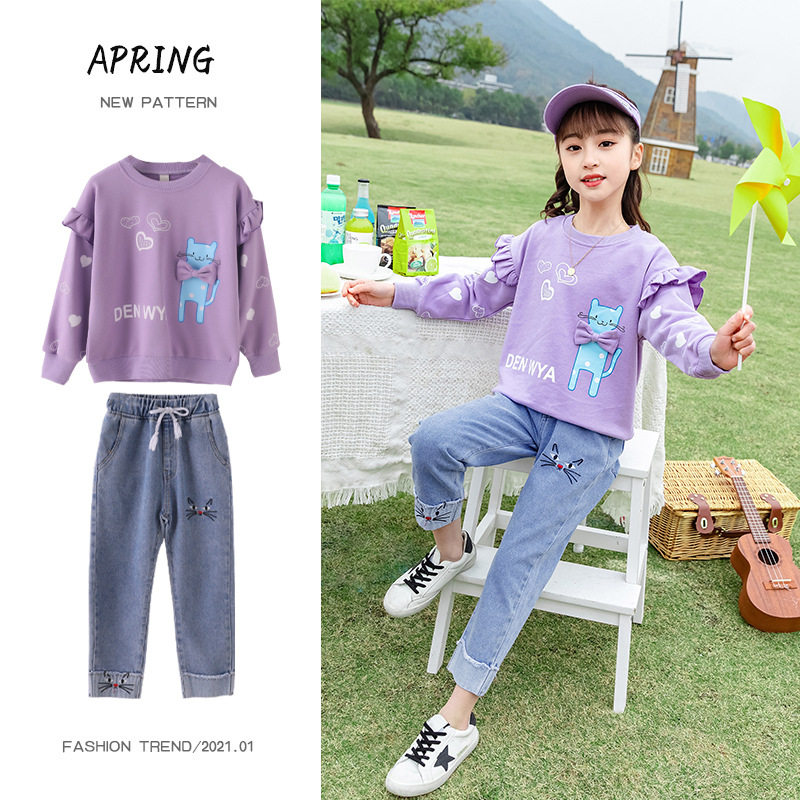 Girls' new suit 2021 new Korean version of the children's fashionable sweater and jeans two-piece girl Western style suit - Taobao