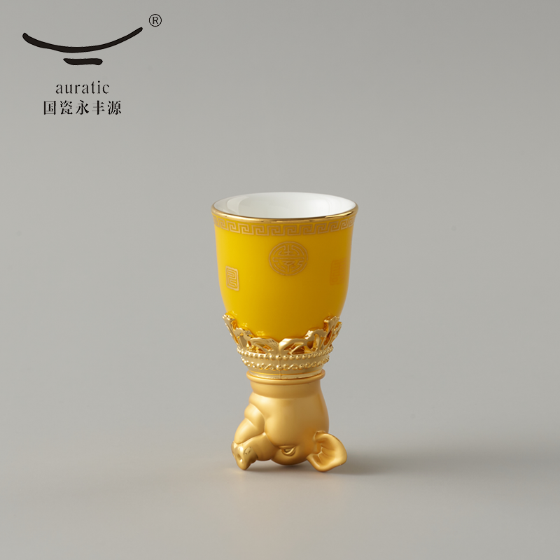The porcelain yongfeng source imperial yellow liquor cup 12 Chinese zodiac animal heads ceramic wine suits for ipads porcelain white wine cup