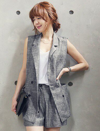 Hong Kong IT suit suit women's cotton and linen two-piece summer Korean version of the small fragrance sleeveless vest shorts casual suit trendy