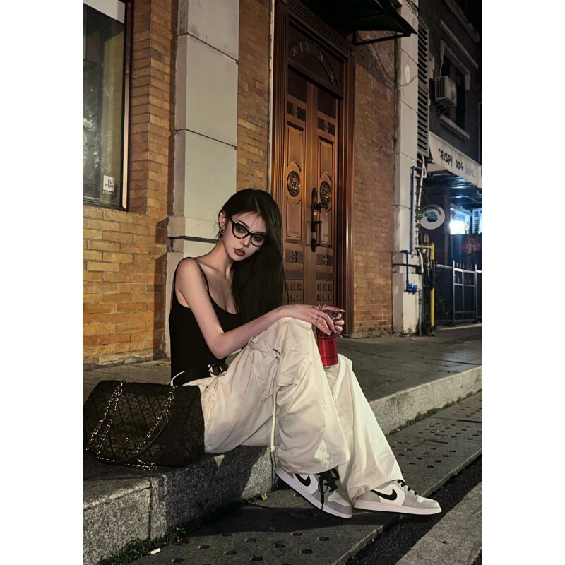 2025 Super Hot Summer Complete Set of American Sexy Sexy Backless Suspender Tops Slimming Look Cargo Pants Two-Piece Suit