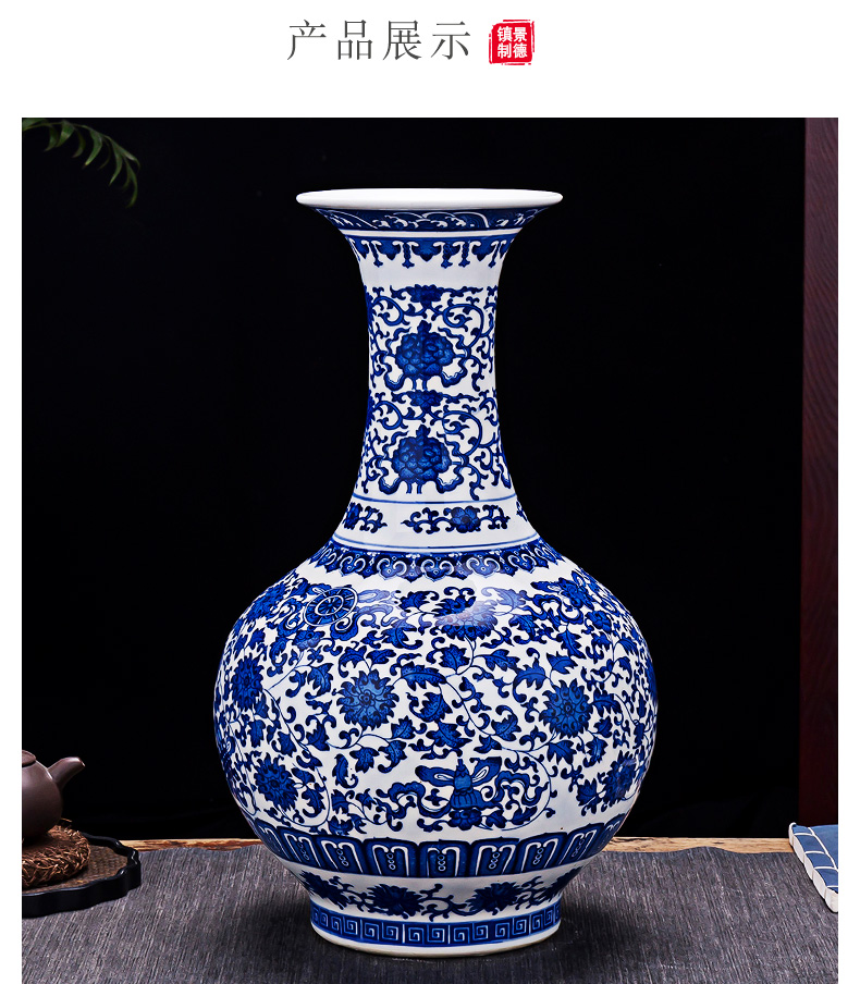 Jingdezhen ceramics archaize large blue and white porcelain vase in the sitting room of the new Chinese style household adornment TV ark, furnishing articles