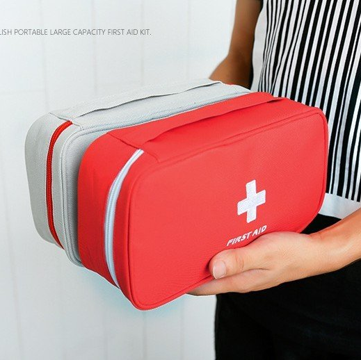 Portable First Aid Package Carry-on Emergency School Health Kits Students Reology must be equipped with child primary school immunisation kits