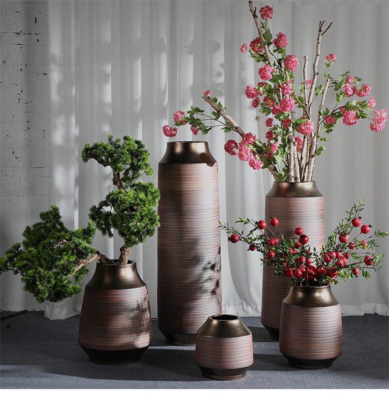 Zen flower arrangement is restoring ancient ways of large vase decoration to the hotel lounge ceramic furnishing articles sitting room porch floral suit