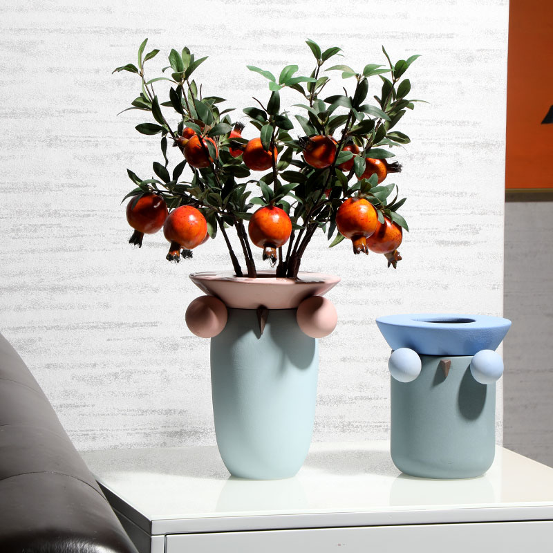 The owl flower implement morandi Scandinavian minimalist geometric color ceramic vase household ins between example soft furnishing articles