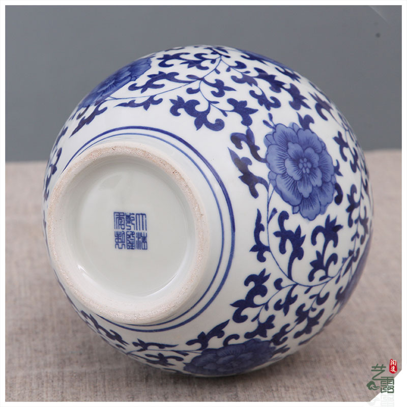 Art show of jingdezhen porcelain vase traditional blue and white vase furnishing articles mesa round neck vase decorate sitting room ground