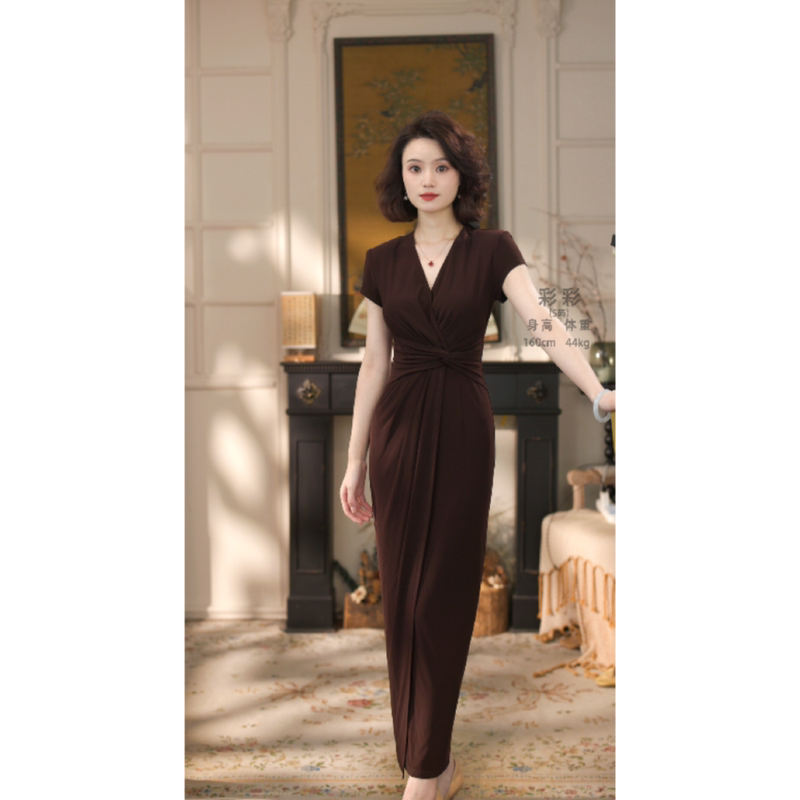 Cai Cai Jia [Celebrity Dinner Party] Coffee-Colored Slim-Fitting, High-End, Elegant, Waist-Cinching, Complexion-Enhancing, Fashionable Retro Dress