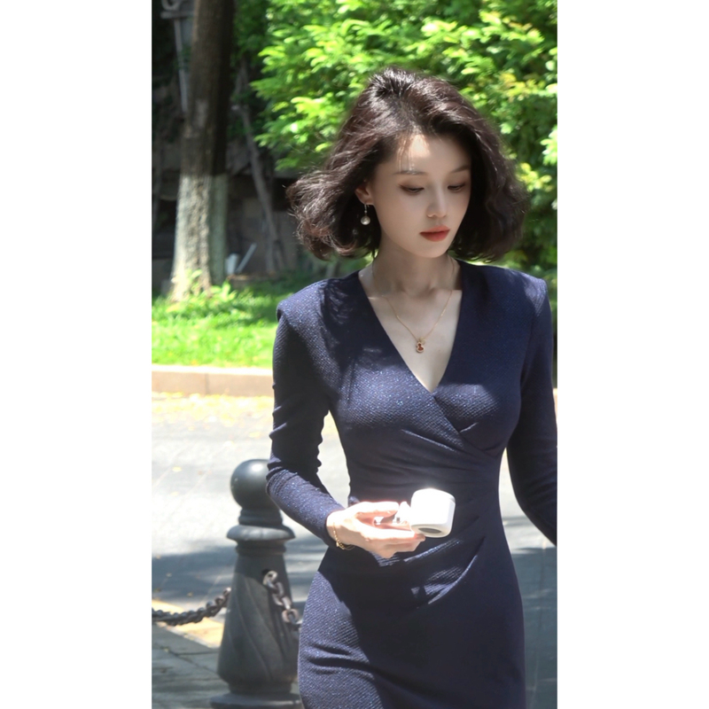 Cai Cai Jia [Southern French Beauty] Blue Waist-Cinching Slim-Fit Everyday Elegant Fashion Dress That Covers the Body and Makes the Skin Look Fairer