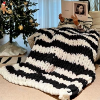 Молочно-белая + черная очень толстая нить Нить [120x80 см] Упаковка из материала для одеяла Бесплатный видеоурок