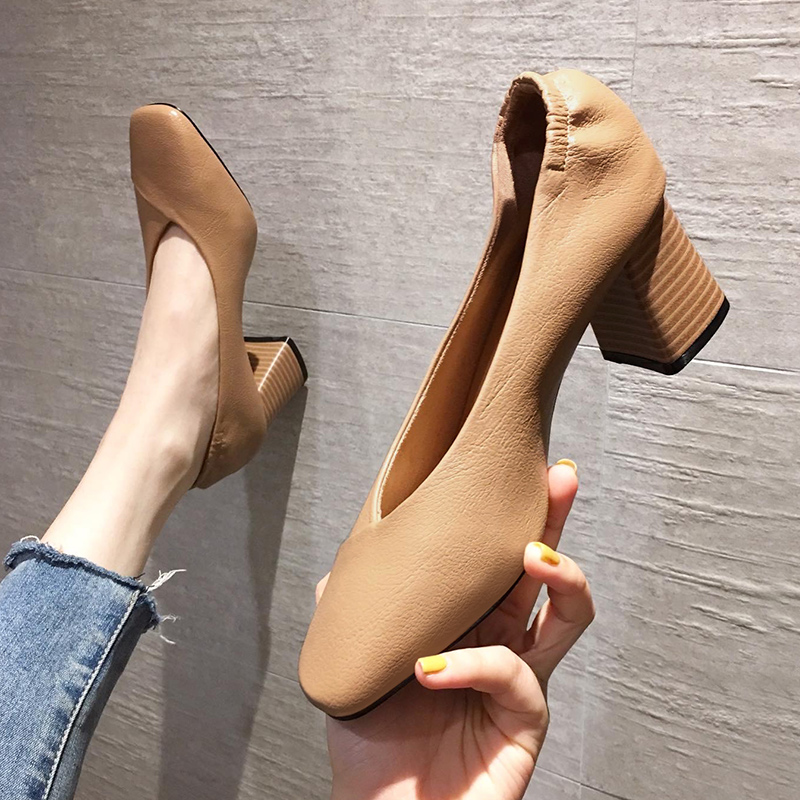 Hong Kong French high heels women 2021 new summer wild head milk shoes fairy wind rough with women's single shoes tide