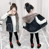 Girls cotton vest autumn and winter models wear foreign childrens cowboy cages plus velvet thickened Korean version of the trending men warm in winter