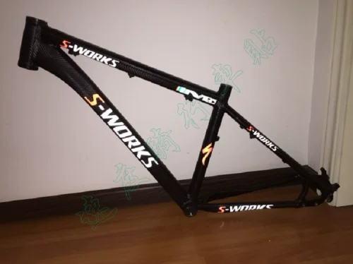 Bike, road sticker, retroreflective frame
