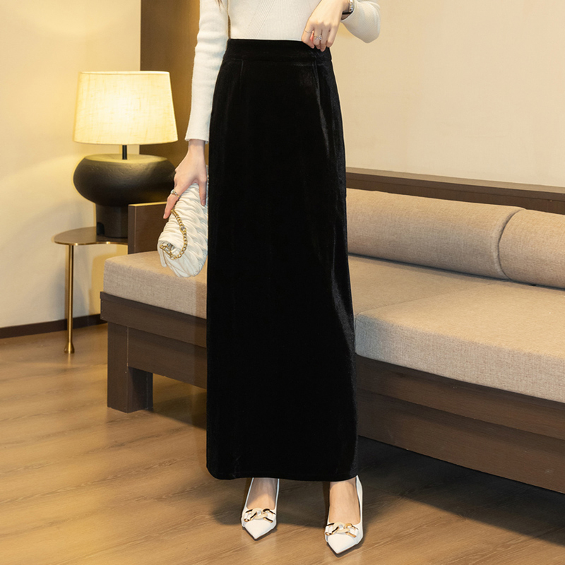 Extra-Long Velvet Skirt, Straight Pencil Skirt, 2026 New Autumn and Winter Long Skirt, Black, Draping, Slimming Extra-Long Velvet Skirt, Straight Pencil Skirt, 2026 New Autumn and Winter Long Skirt, Black, Draping, Slimming
